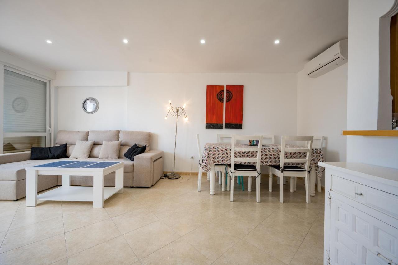 Beautiful 2 Bedrooms Apartment In Agua Mundo Benidorm Bagian luar foto